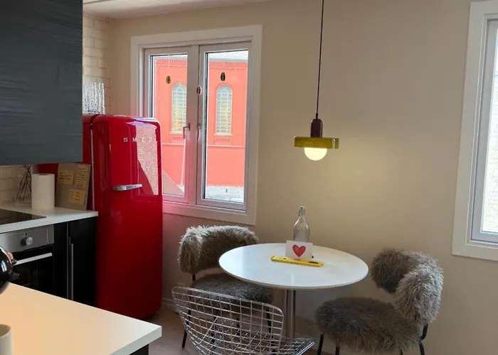 Modern Stay In Central Stavanger With Historic View *